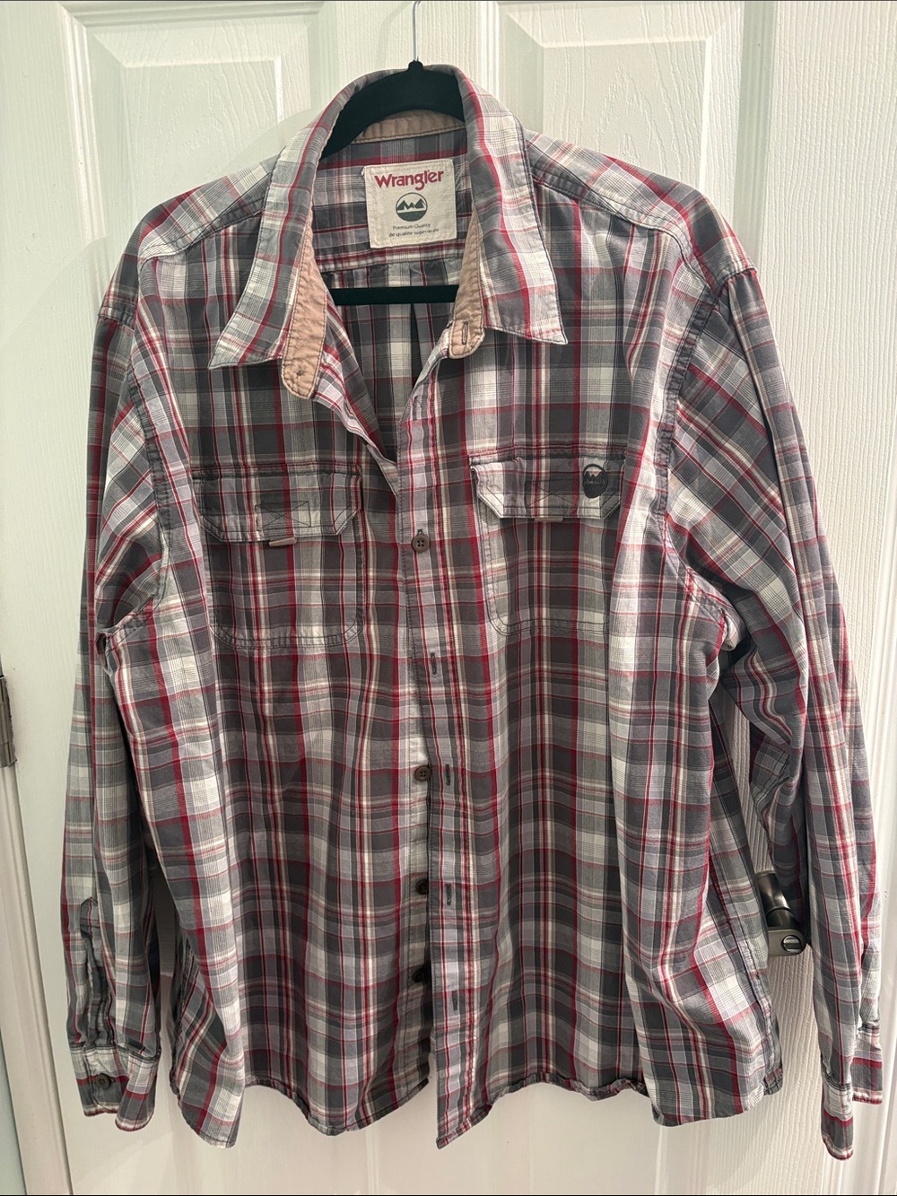 Wrangler Red and Gray Plaid Long-Sleeve Button-Up Shirt